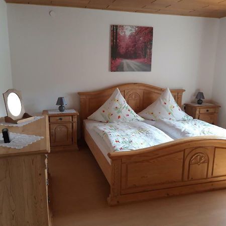 Hermine'S Ferienwohnung Ziemetshausen Esterno foto